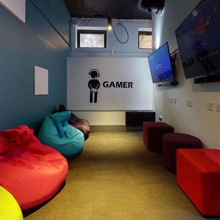 Iq Lambert House Manchester Bagian luar foto