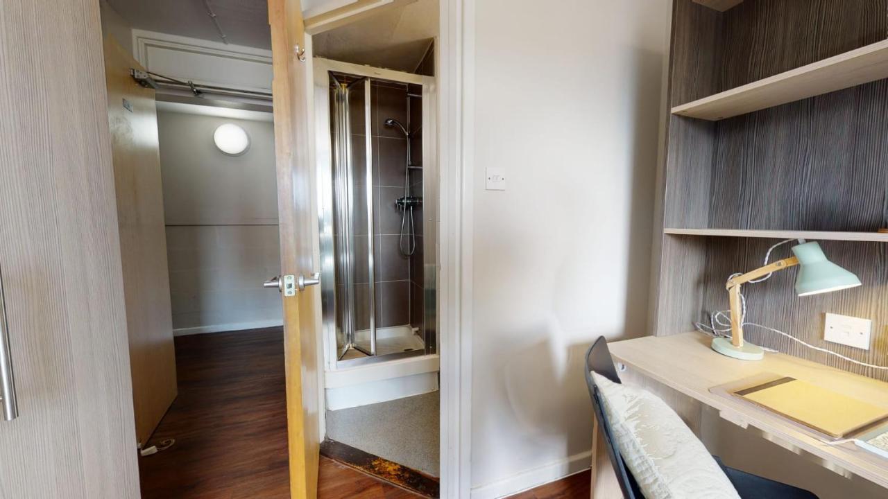 Iq Lambert House Manchester Bagian luar foto